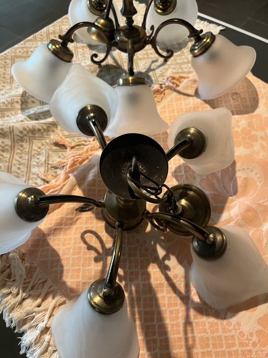 2 candeeiros de 5 lâmpadas