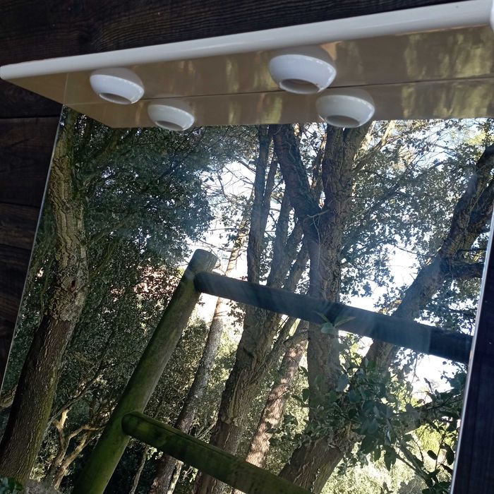 Espelho de wc com 2 focos