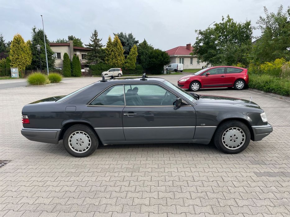 Mercedes-Benz Klasa E Mercedes w124 E200