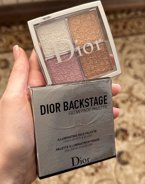 Палетка Діор Universal glow 001