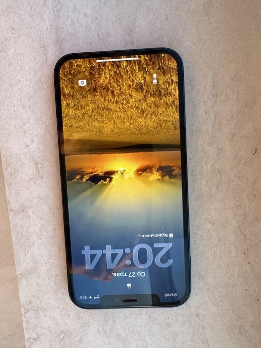 Продам iphone 12
