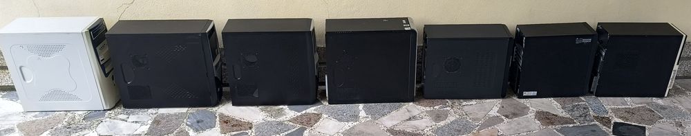 Caixas Vazias (Torres)para Computador de Secretária