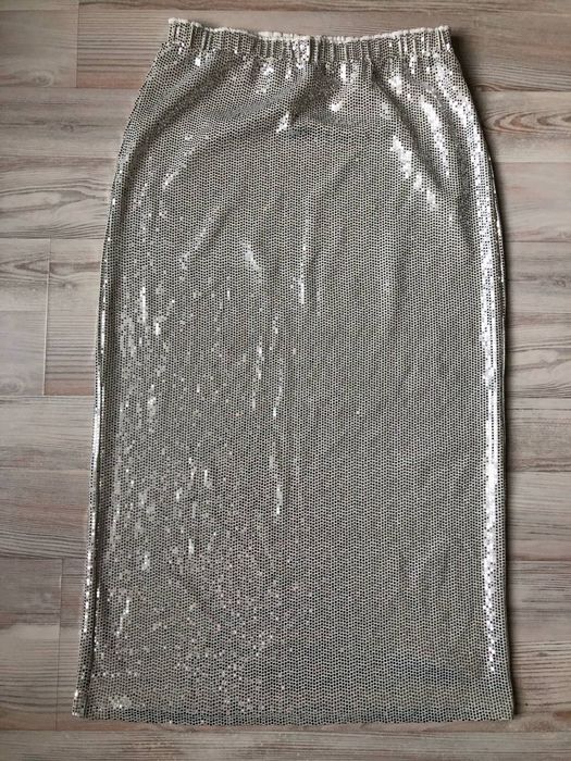 Спідниця-свято) з паєтками