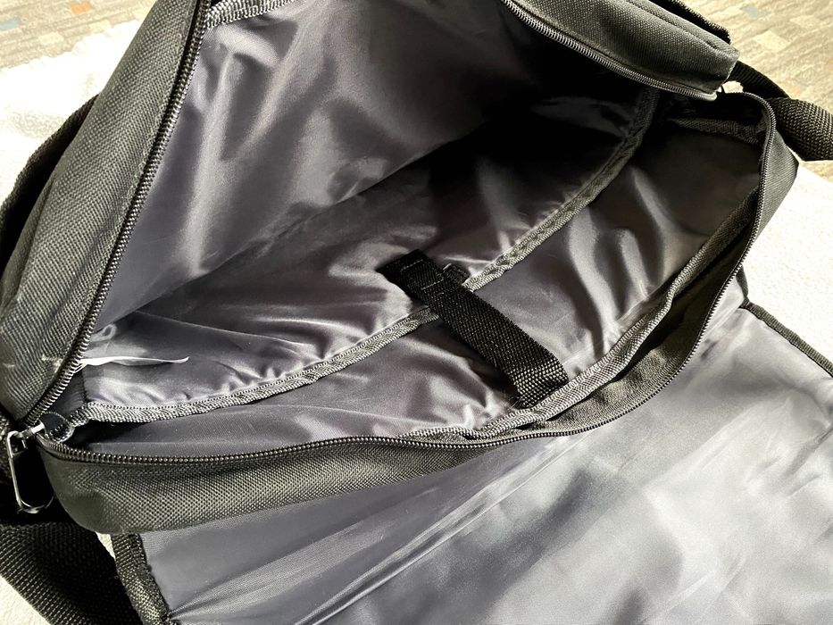 Torba na laptopa notebook HP Essential Messenger 17.3'' NOWA !!!