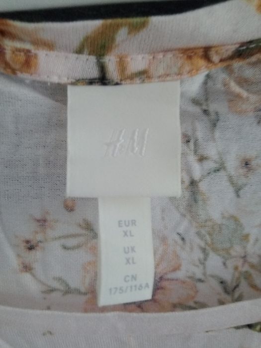 Várias T-shirts  XL como novas