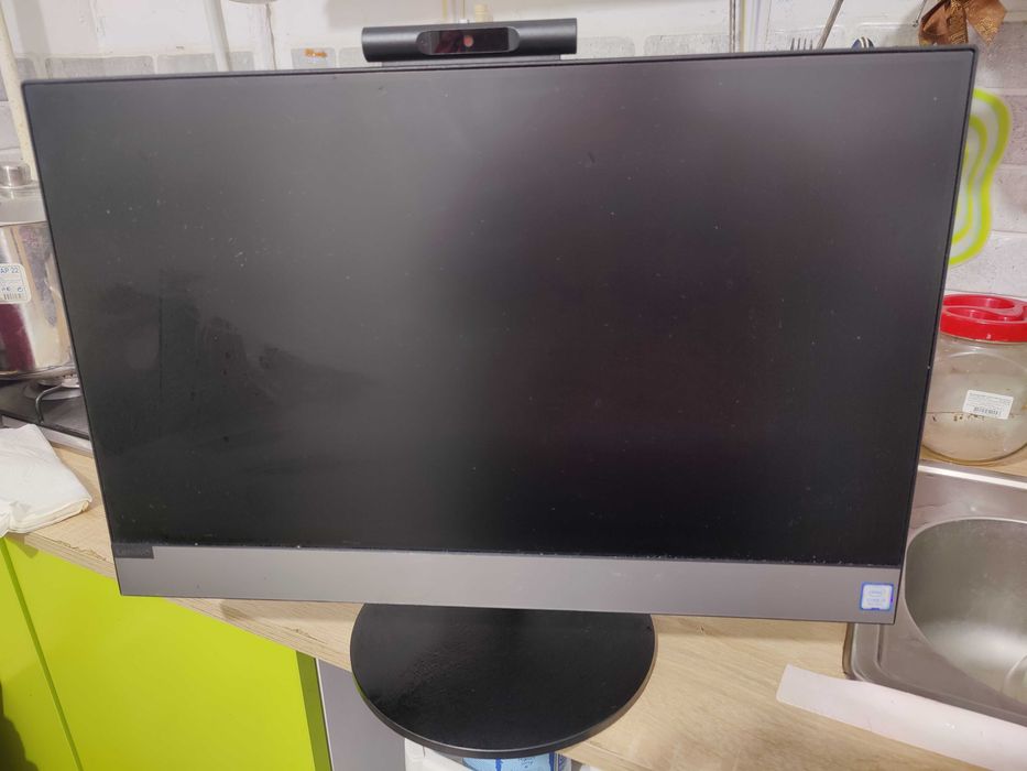 Моноблок Lenovo v530-22icb