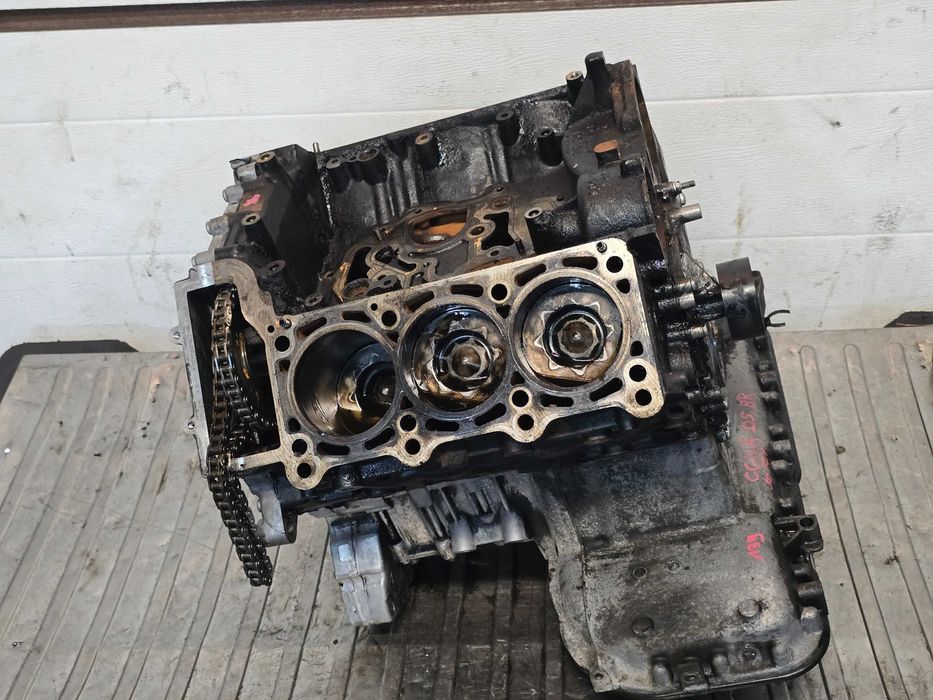 Blok silnika dół wał tłoki Audi Q5 8R A5 8T A4 B8 3.0 TDI CCW