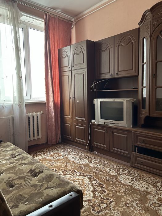 Дві кімнати в гуртожитку за ціною однієї