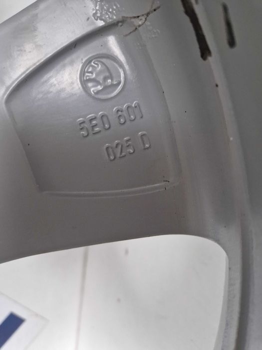 Koło felga aluminiowa Skoda Octavia III 7J ET49 17" 5x112