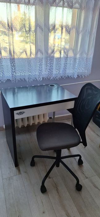 Biurko Ikea Micke krzesło Ikea Torbjorn zestaw