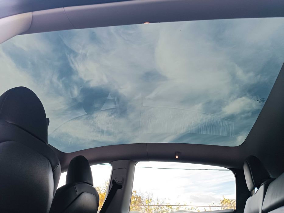 продам Tesla Model Y 2023 Long Range 82 kWh Dual Motor