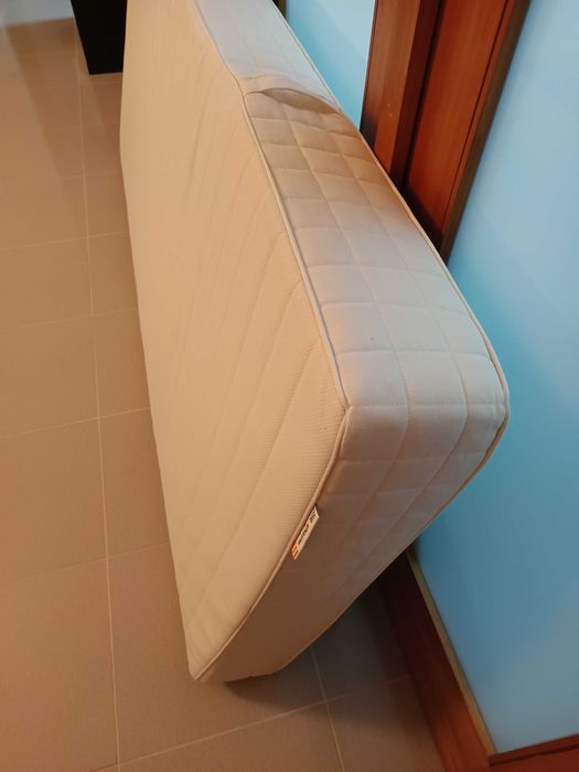 Colchão 90x200cm espuma+viscoelástico