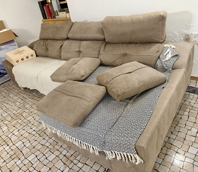 Sofá grande e pequeno 3 lugares + 1 lugar