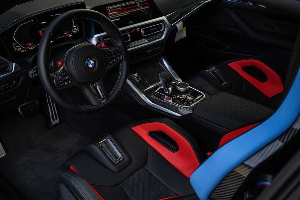 BMW M4 Competition      2022