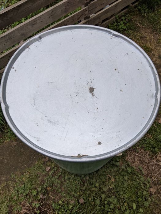 Бочки эмалированые 200л.