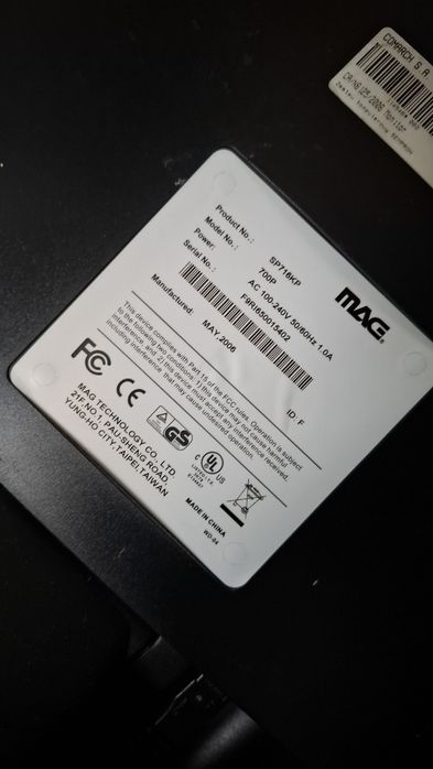 Monitor LCD  MAG 17 cali sprawny