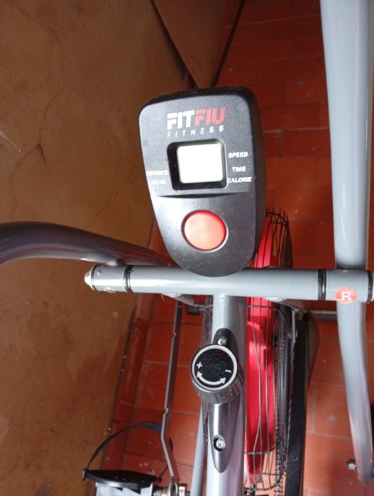 Bicicleta de ginástica