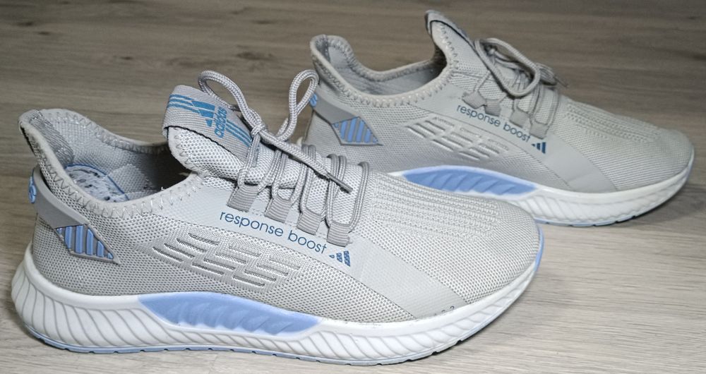 ADIDAS кросівки (44 розмір)