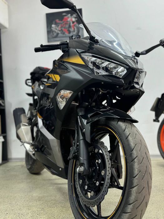 Kawasaki ninja 400