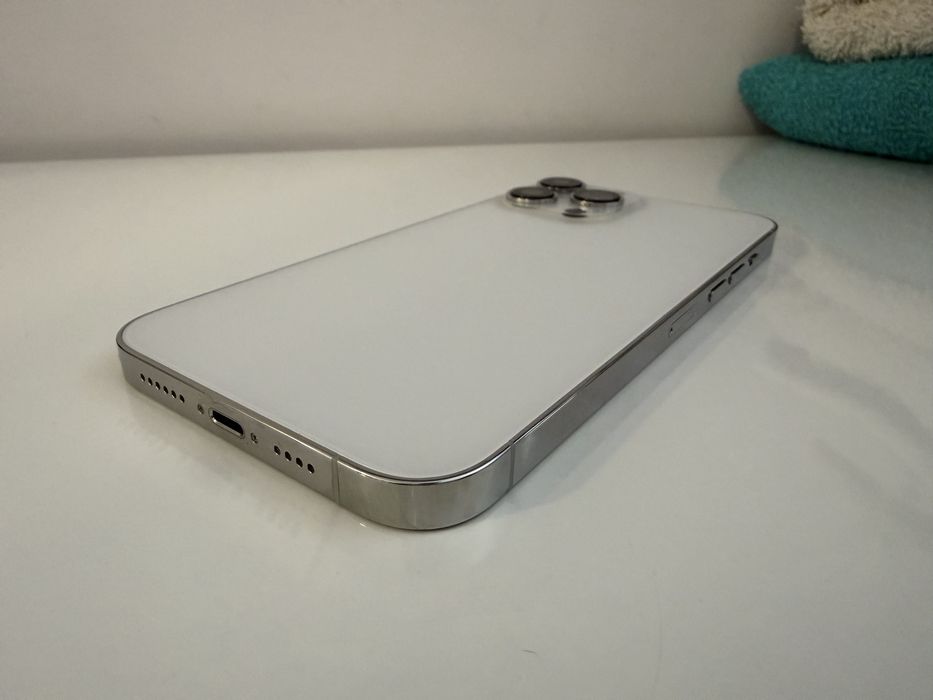 iPhone 13 pro max 128 gb - como novo