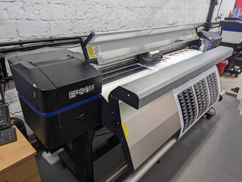 Широкоформатний принтер Epson 30600