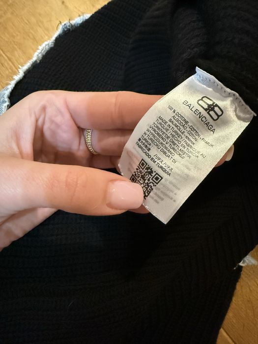 Sweterek z jeansem Balenciaga