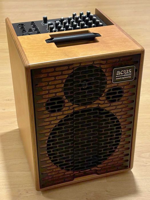 Amplificador ACUS One ForStrings 8 Natural Wood