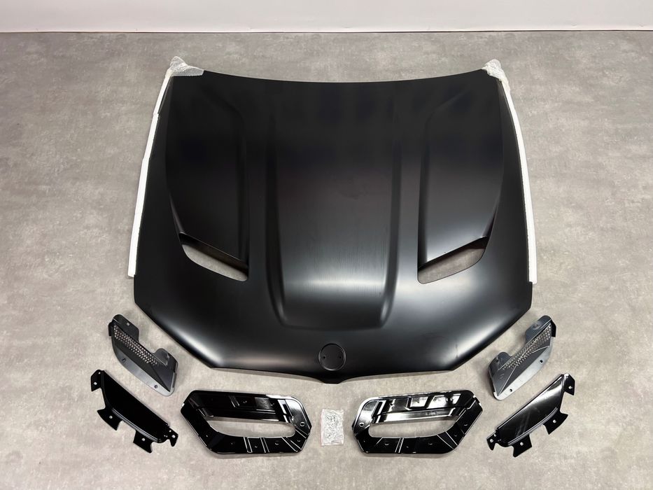 Капот BMW 5 ( G30 / G31 ) M5 CS / БМВ 5 ( г30 / г31 ) М5 алюмінієвий