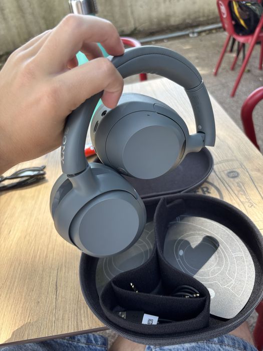 Sony ULT WEAR como novos (5 meses de uso)