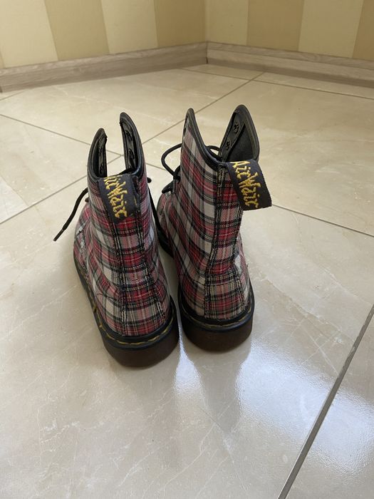 Черевики Dr. Martens, оригінал