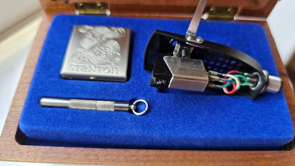 Головка для вінілового програвача Stanton 681 EE