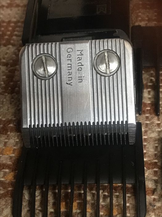 Машинка для стрижки мозер