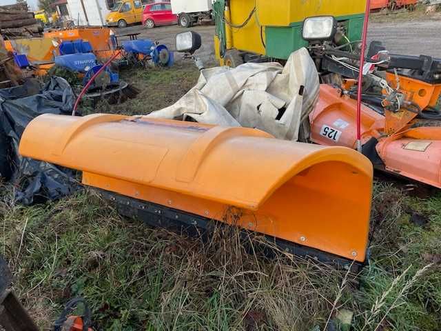 Solarka Piaskarka Posypywarka Epoke 2400 Igloo Schmidt Stratos silnik