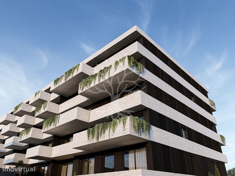 Apartamento T3 em Construção com Varanda e 2 Lugares de Garagem em ...