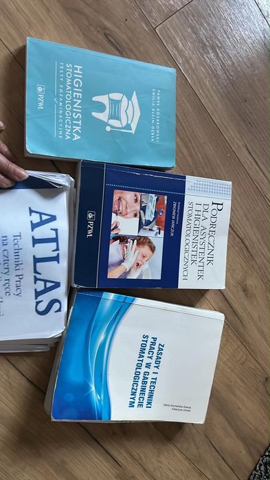 Jańczuk Zbigniew, podręcznik dla astysyentek stomatologicznych i higienicznych