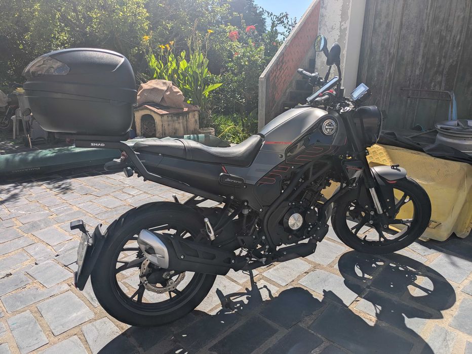 Benelli leoncino 125cc