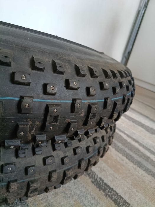 788203997Opony zimowe Fatbike Schwalbe Al Mighty 26x4.80 TLE z kolcami