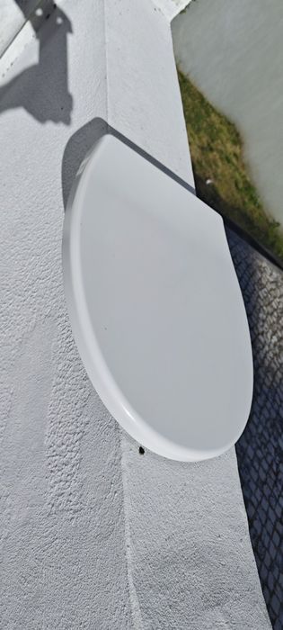 Vendo sanita com tampa com queda amortecida