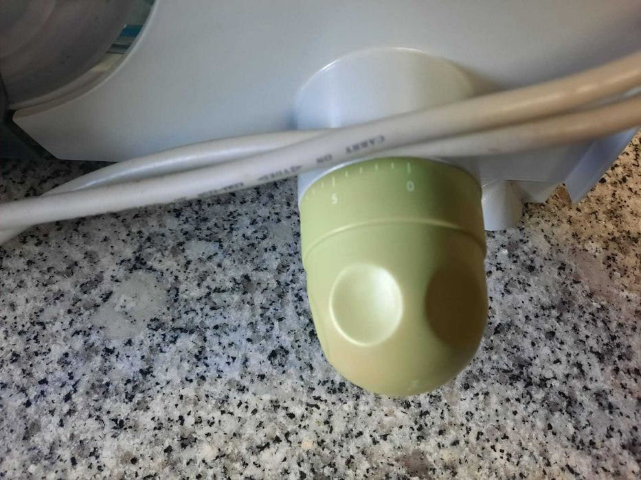 Fiambreira KRUPS, com pouco uso