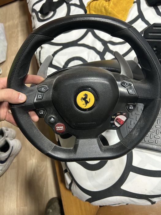Vendo volante ferrari thrustmaster