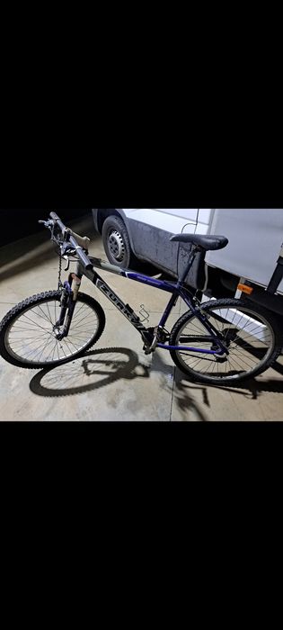Bicleta cross country shimano
