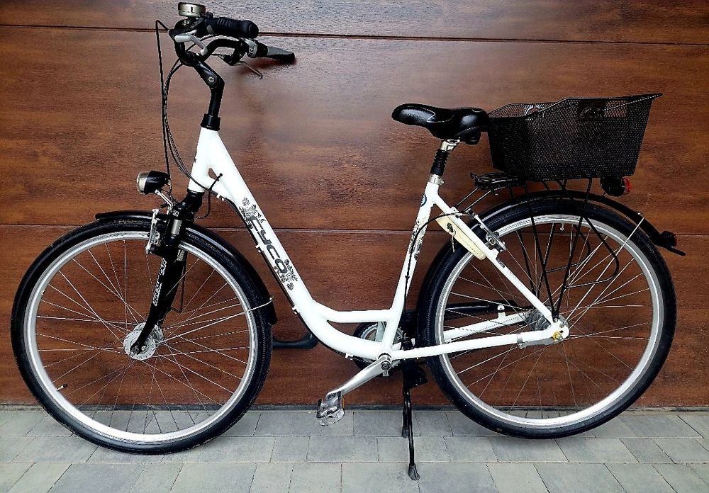 Miejskie Damki Niska rama