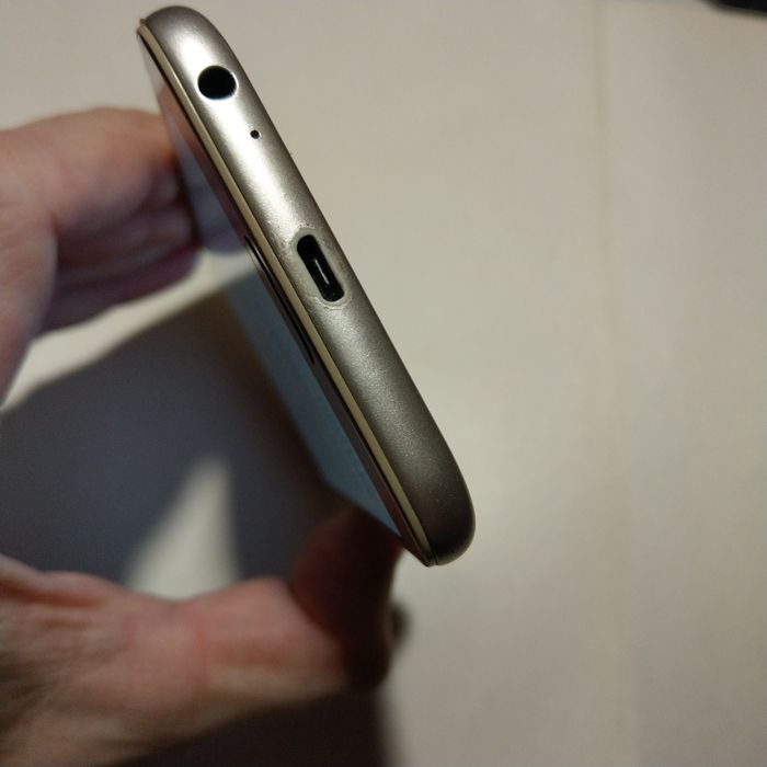 Samsung j3, 2/16. Робочий.