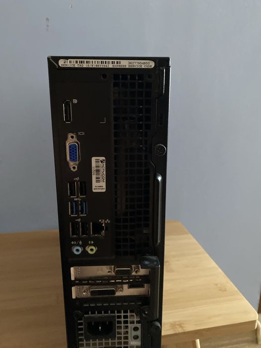Komputer DELL Optiplex 3020