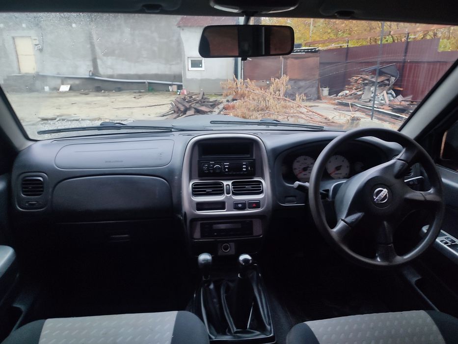 Продам Nissan Navara 2005р