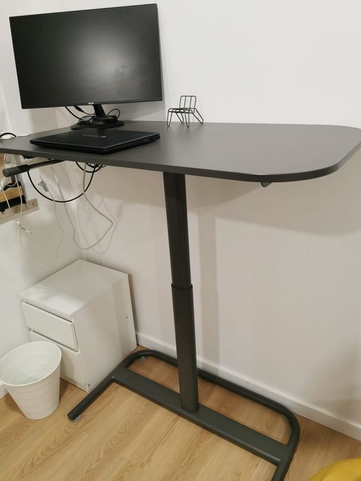 Secretaria ajustavel em altura (segrare)