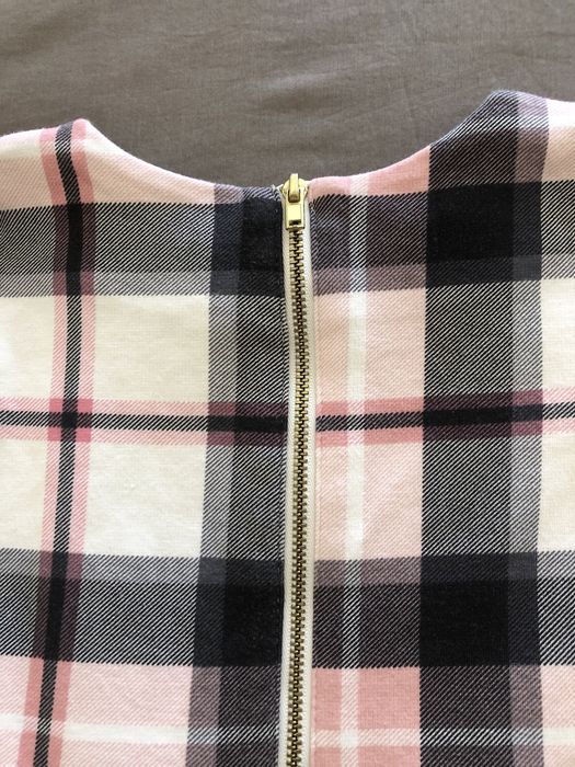 Vestido H&M, tamanho 2-4 anos