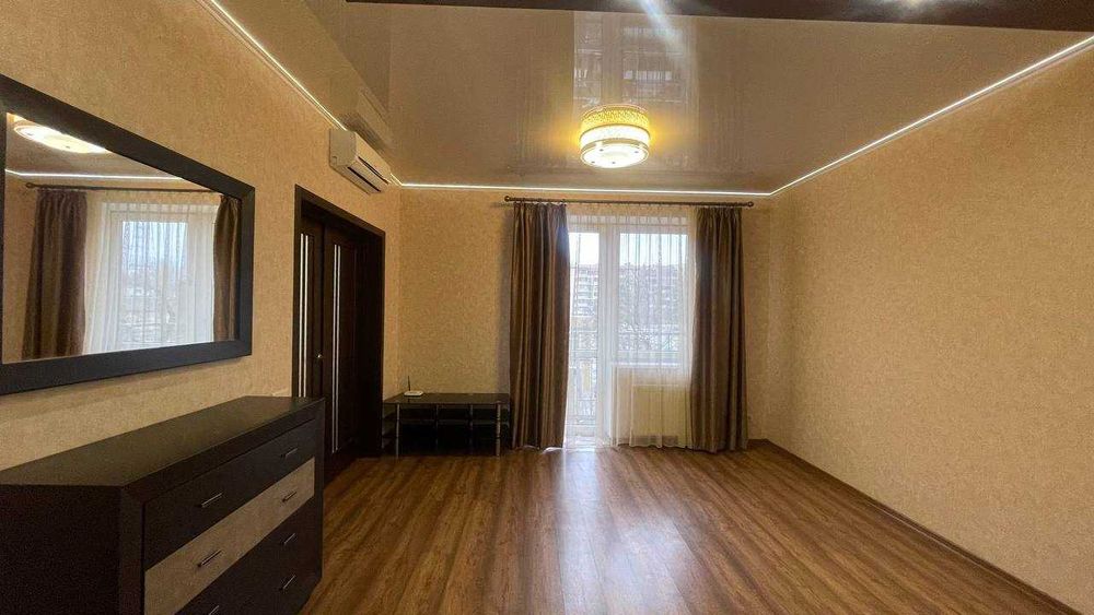 Долгосрочная аренда на Говорова, Евродвушка, без поднятия на лето