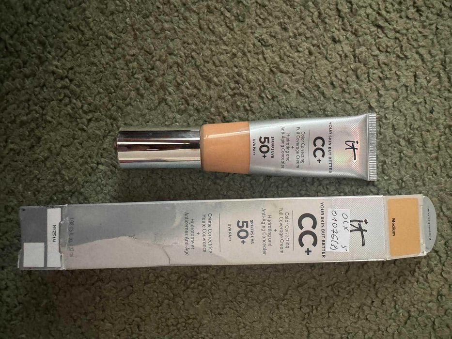 CC Krem It Cosmetics Your Skin But Better with SPF 50+ Medium 32 ml  01076(3)