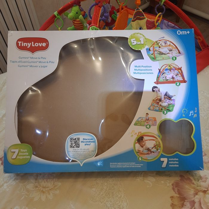 Детский развивающий коврик Tiny Love Gymini Move & Play